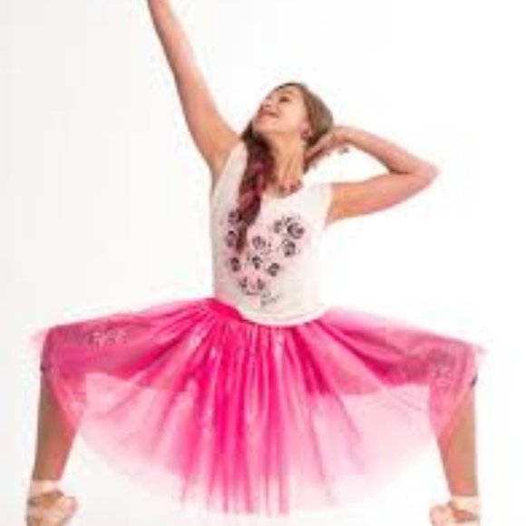 Betsey Johnson Dresses & Skirts - SOLD BUNDLED BETSEY JOHNSON PINK TULLE SKIRT, NWT